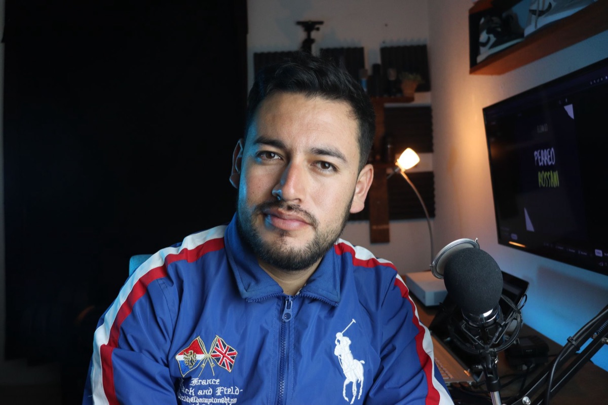 Ícones representativos de plataformas de streaming e vídeo.