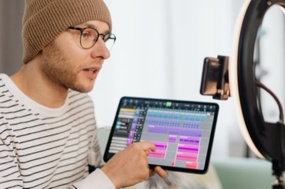 Passaggio Media: 89,2% Utenti Online, Potere ai Nuovi Talenti